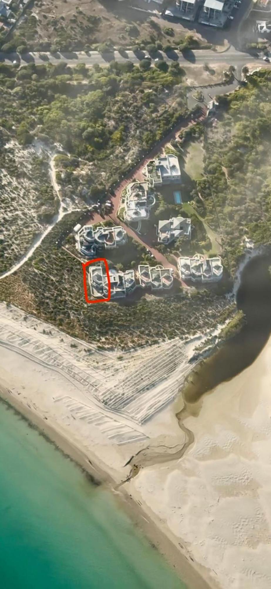 Pingu Beachhouse With Jacuzzi Hout Bay Ferienhaus *